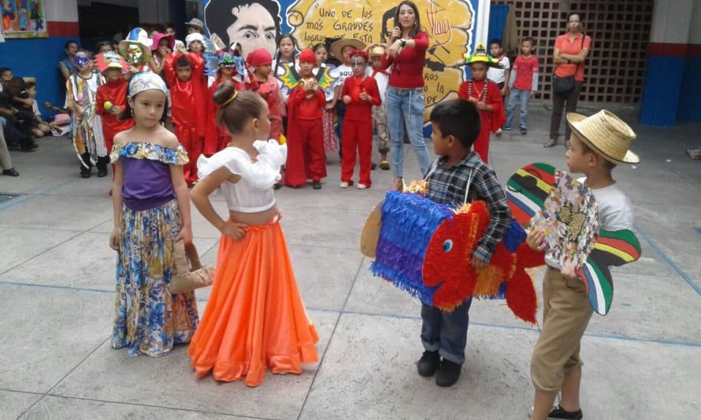 niños cole